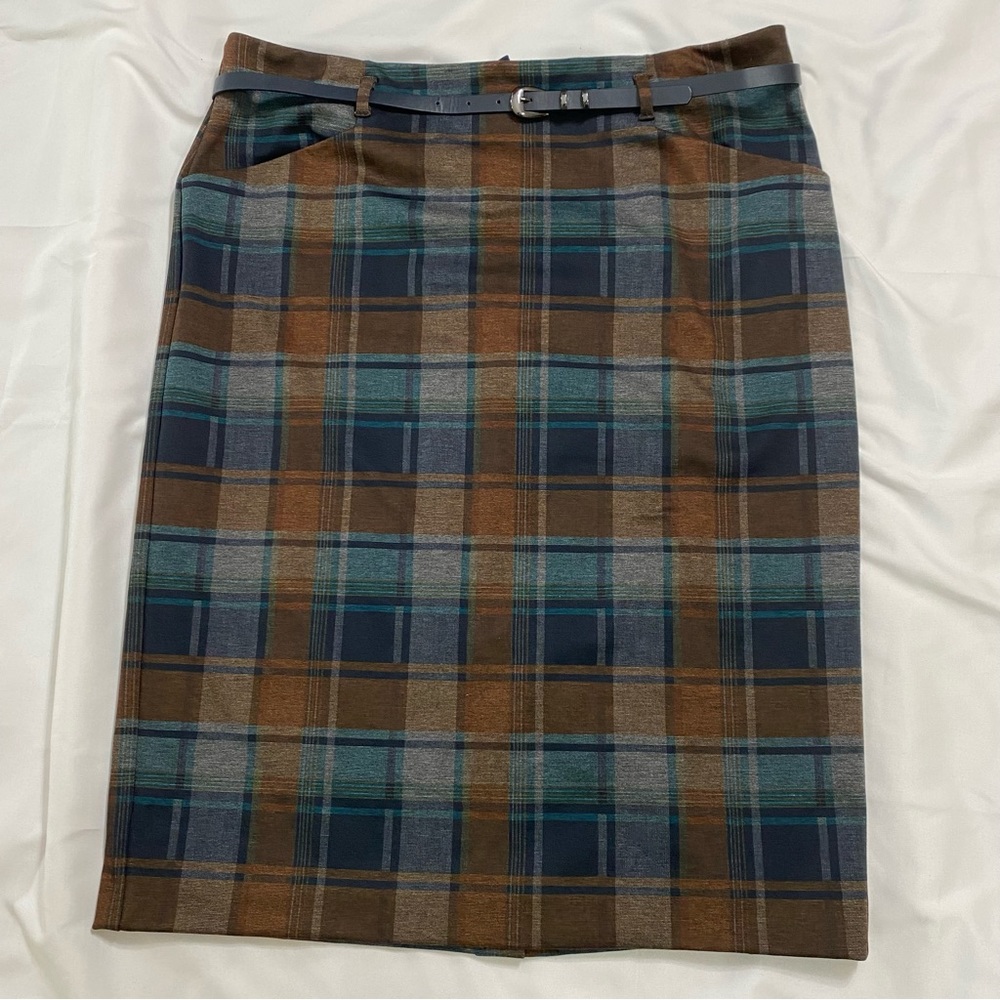 Belted Plaid pencil skirt